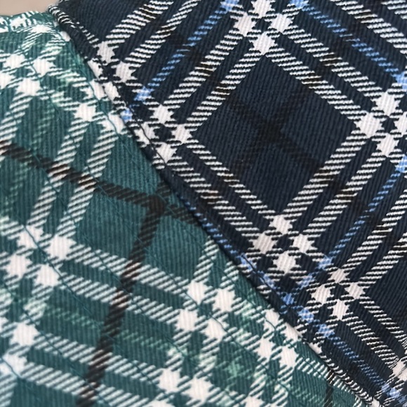 bucket hat - Picture 2 of 5